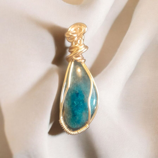 Blue Apatite, Item #P3002