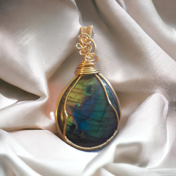 Multi Fire Labradorite, Item #P2282