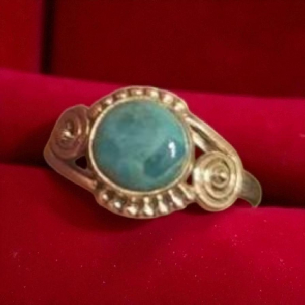 Sterling Silver Turquoise Ring, Item #SS221- Size 7
Dainty
