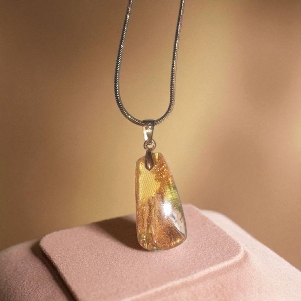 Baltic Amber, Item #P3234