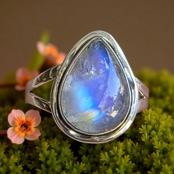 Sterling Silver Rainbow Moonstone Ring, Item #SS232 
$40 - Size 7.5
