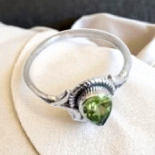 Sterling Silver Peridot Ring, Item #SS224- Size 7.25 - (Dainty)