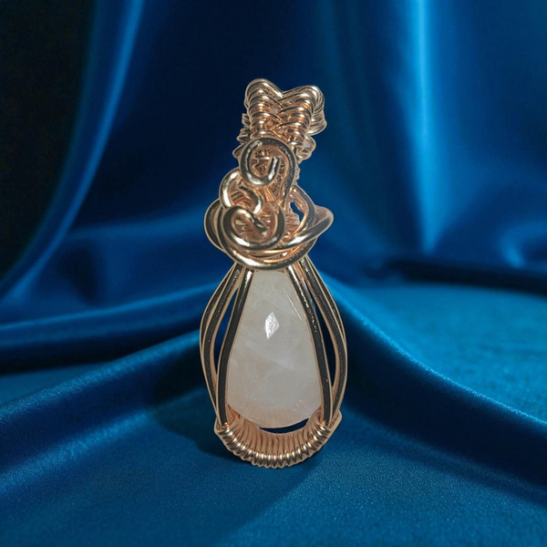 Moonstone (Faceted), Item #P3087
