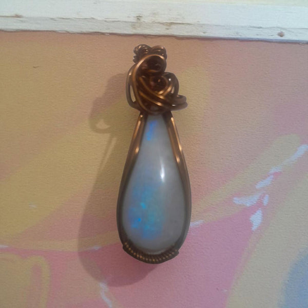 Rainbow Moonstone, Item #P3149