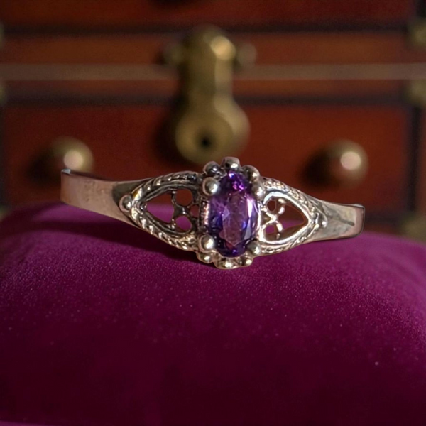 Sterling Silver Amethyst Ring, Item #SS234 - Size 9.25