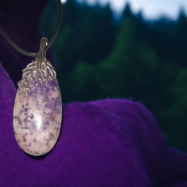 Tiffany Stone, Item #P3229