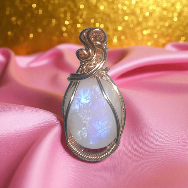 Rainbow Moonstone, Item #P3147